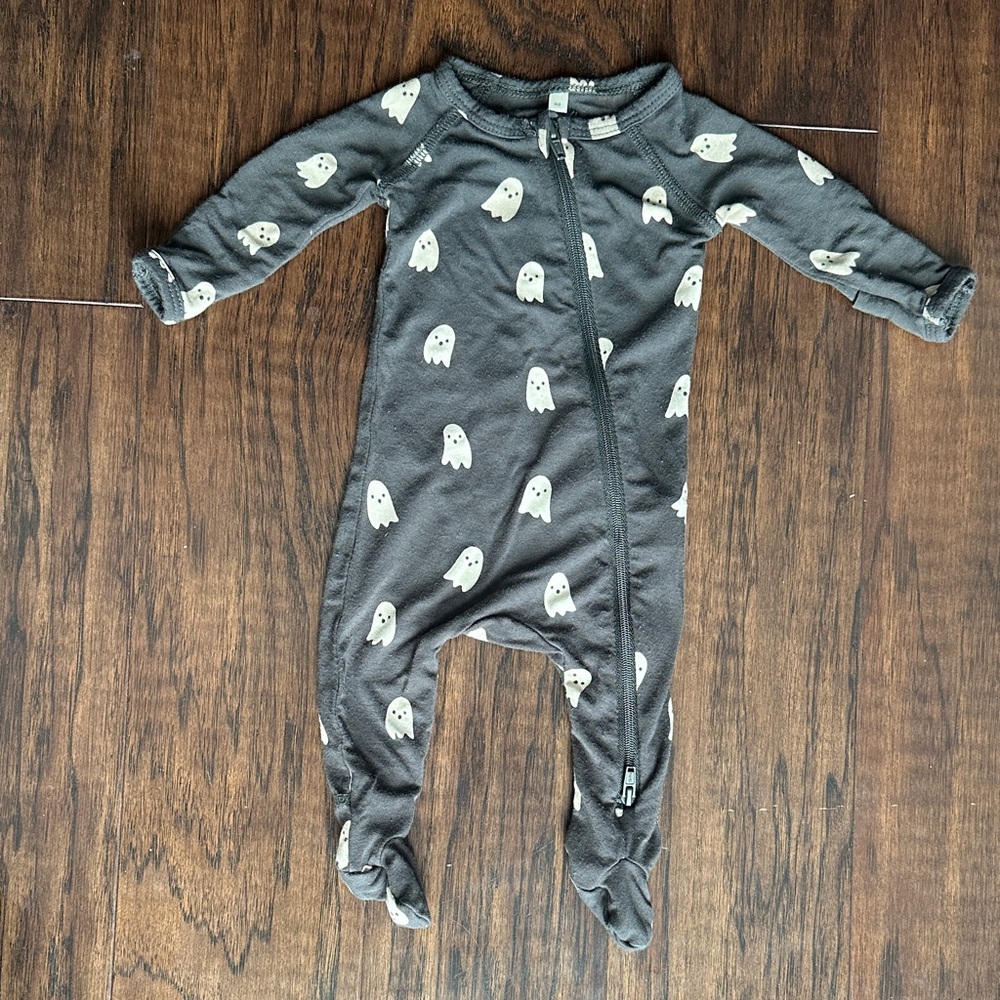 Ghost bamboo pajamas